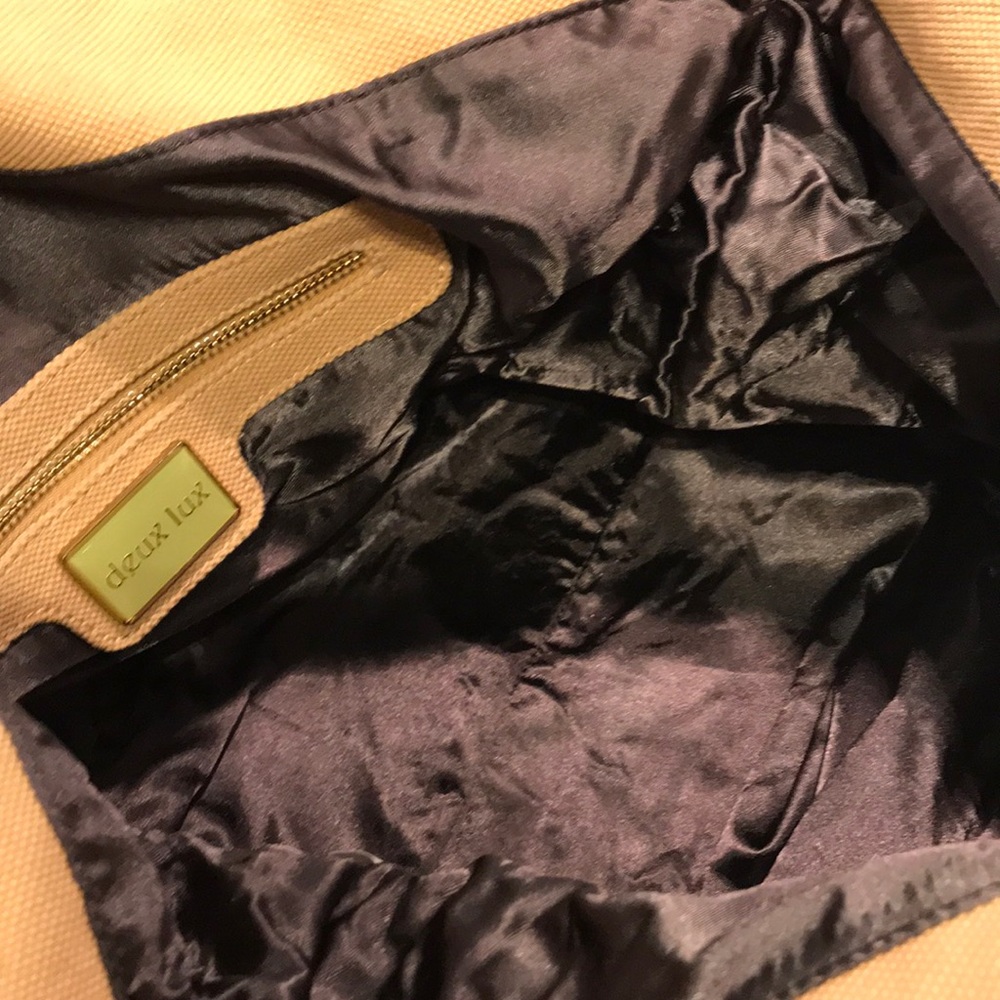 Tote - Picture 3 of 4